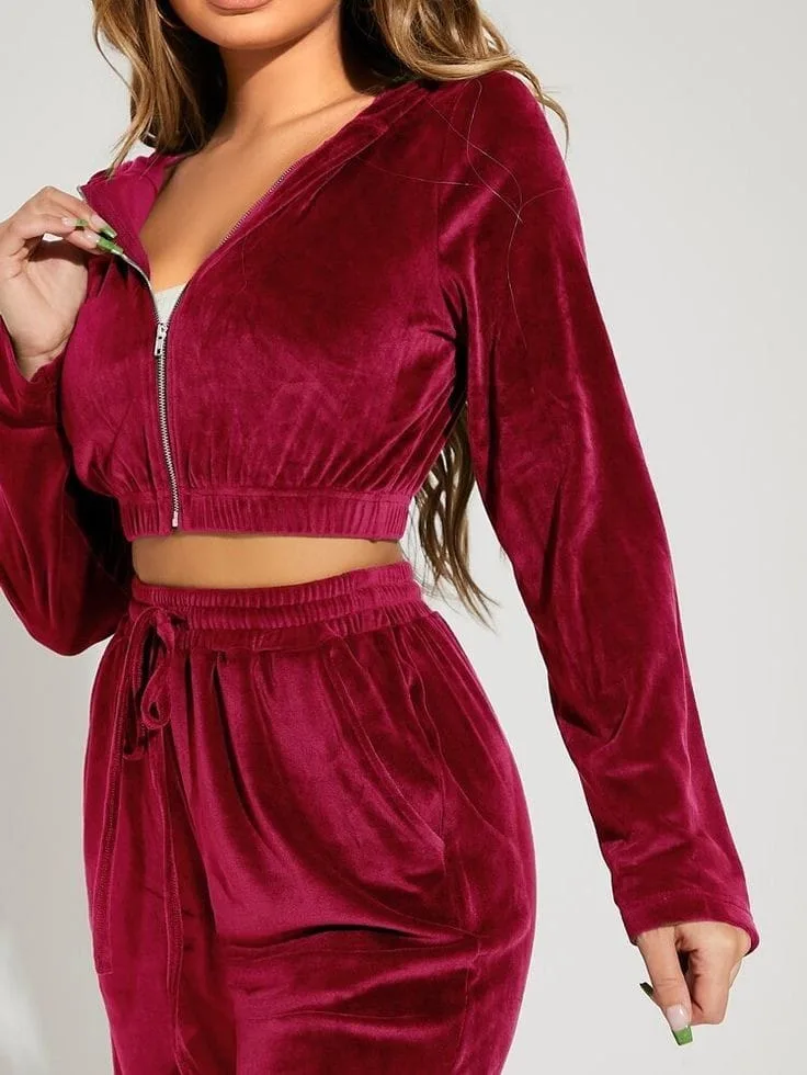 Women's Jacket 13: digital sewing pattern for women — cropped hooded jacket with elastic hem band — Moldey