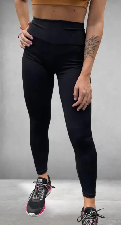 Leggings 18-L: digital sewing pattern for women — plain leggings with wide folded waistband — Moldey