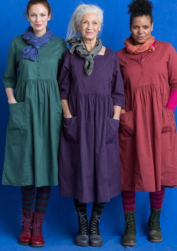 Dress 101: digital sewing pattern for women — loose shirt dress with pockets — Moldey