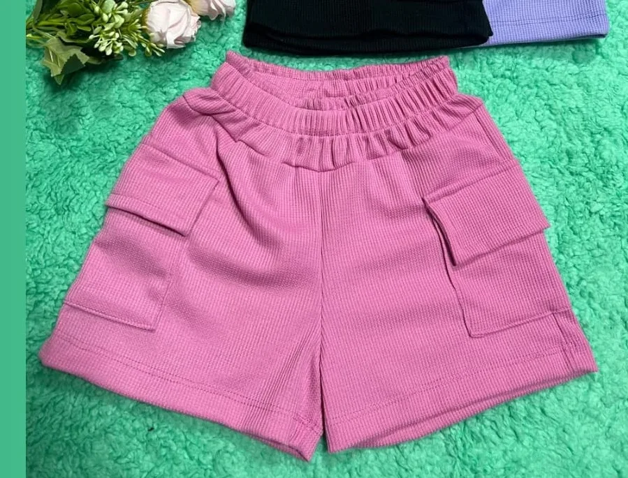 Shorts 18: digital sewing pattern for girls — ribbed cargo shorts with elastic waist — Moldey