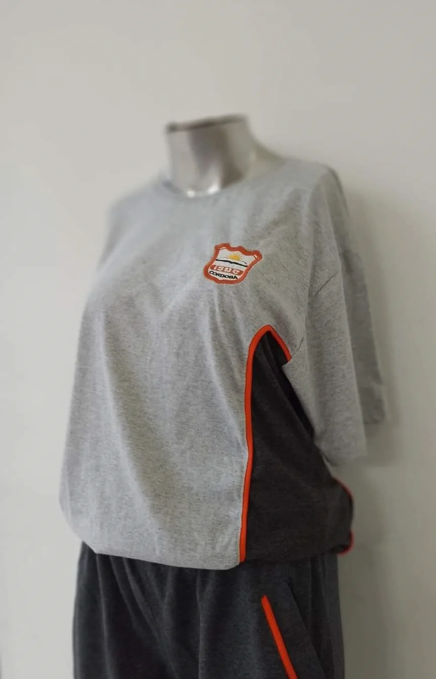 T-Shirt 02: digital sewing pattern for men — oversized t-shirt with contrast side panel — Moldey