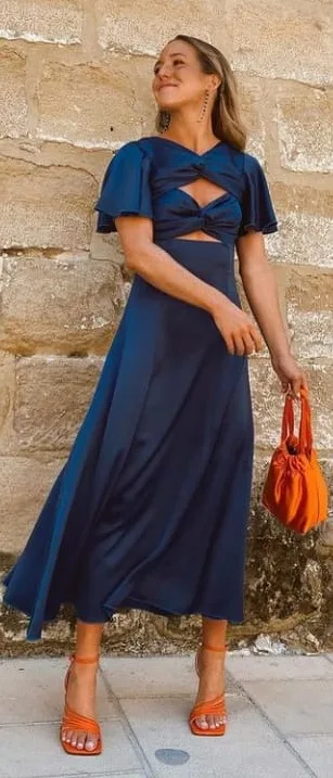 Dress 284: digital sewing pattern for women — dress with seam and flutter sleeves — Moldey