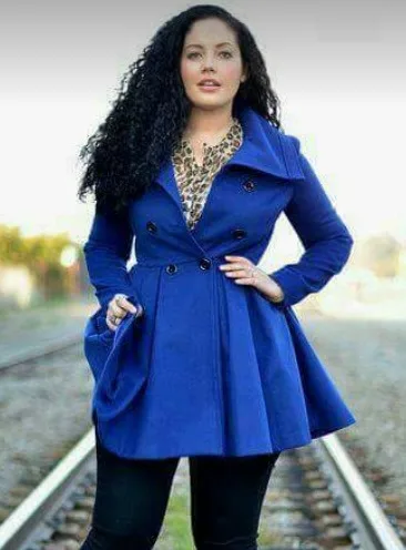 Coat 001: digital sewing pattern for women — double-breasted coat with flared skirt — Moldey